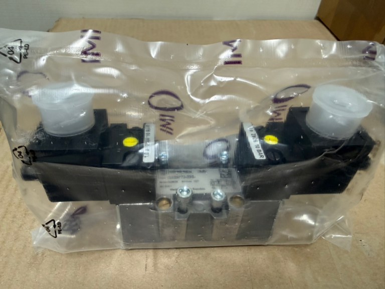 IMI NORGREN 5/3way Solenoid Valve SXE9773-Z60